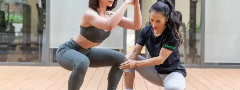 Các bài tập giúp mông to nhanh cho nữ: 7 ĐỘNG TÁC HIỆU QUẢ tại nhà và phòng gym